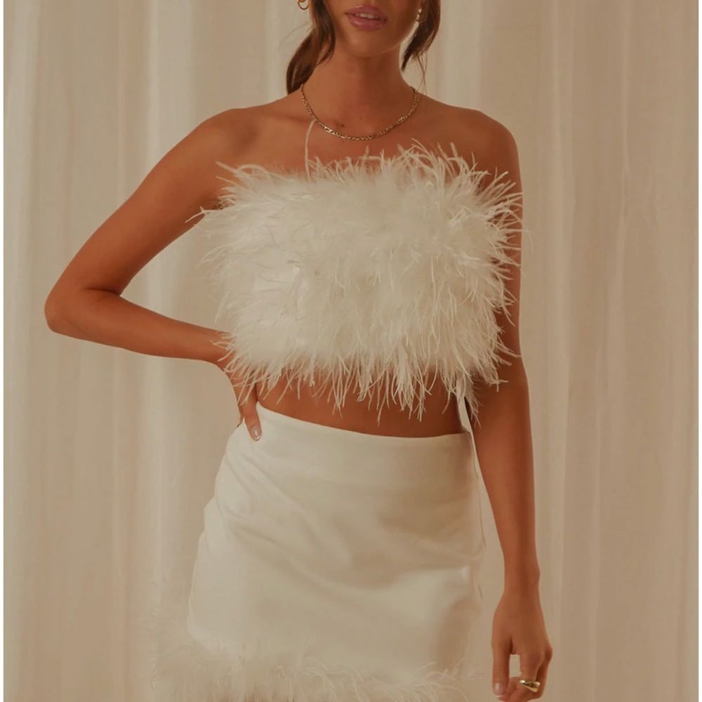 Feather top